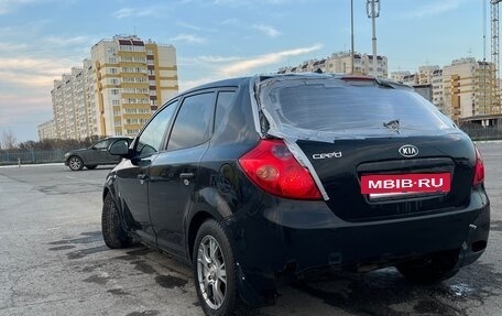 KIA cee'd I рестайлинг, 2007 год, 350 000 рублей, 4 фотография