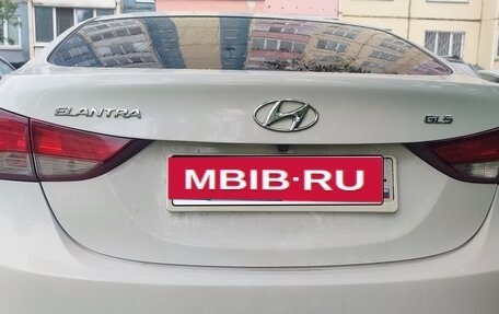 Hyundai Elantra V, 2014 год, 1 090 000 рублей, 2 фотография