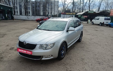Skoda Superb III рестайлинг, 2011 год, 1 350 000 рублей, 4 фотография
