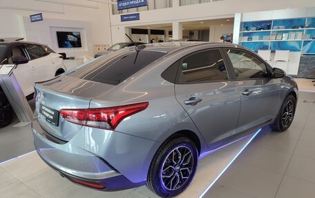 Hyundai Solaris II рестайлинг, 2021 год, 1 830 000 рублей, 5 фотография