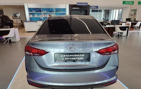 Hyundai Solaris II рестайлинг, 2021 год, 1 830 000 рублей, 4 фотография