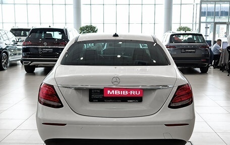 Mercedes-Benz E-Класс, 2018 год, 2 399 000 рублей, 6 фотография