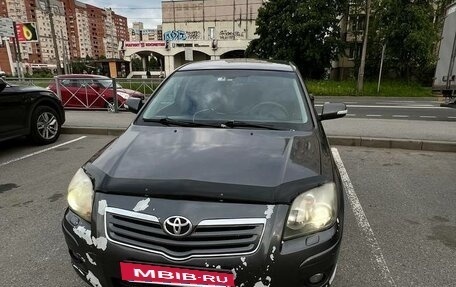 Toyota Avensis III рестайлинг, 2007 год, 660 000 рублей, 2 фотография