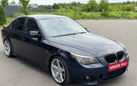 BMW 5 серия, 2007 год, 1 550 000 рублей, 3 фотография