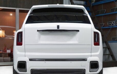 Rolls-Royce Cullinan, 2025 год, 56 000 000 рублей, 3 фотография