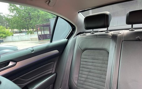 Volkswagen Passat B8 рестайлинг, 2021 год, 2 950 000 рублей, 10 фотография