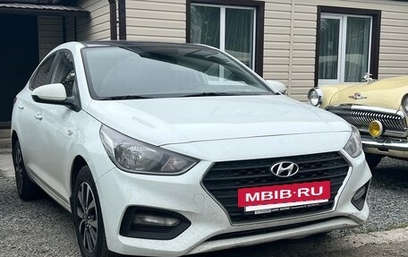 Hyundai Solaris II рестайлинг, 2017 год, 1 285 000 рублей, 3 фотография