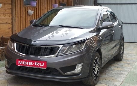 KIA Rio III рестайлинг, 2013 год, 915 000 рублей, 5 фотография