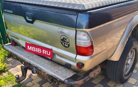 Mitsubishi L200 III рестайлинг, 2006 год, 800 000 рублей, 4 фотография