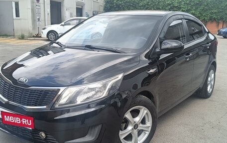 KIA Rio III рестайлинг, 2014 год, 890 000 рублей, 3 фотография