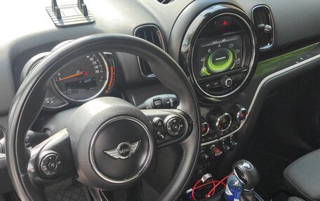 MINI Countryman II (F60), 2017 год, 2 630 000 рублей, 13 фотография