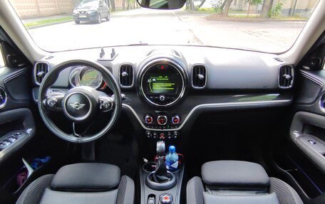 MINI Countryman II (F60), 2017 год, 2 630 000 рублей, 16 фотография