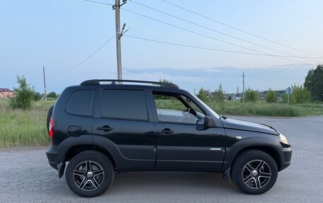 Chevrolet Niva I рестайлинг, 2011 год, 559 000 рублей, 5 фотография