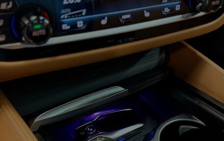 BMW 5 серия, 2021 год, 7 000 000 рублей, 14 фотография