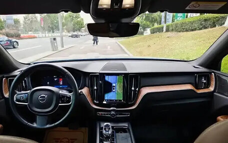 Volvo XC60 II, 2021 год, 2 597 080 рублей, 9 фотография