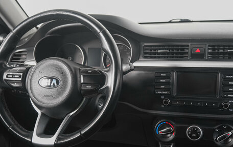 KIA Rio IV, 2018 год, 1 399 000 рублей, 11 фотография