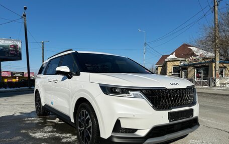 KIA Carnival, 2021 год, 2 400 000 рублей, 2 фотография