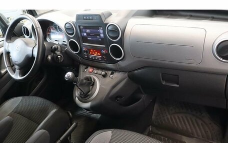 Peugeot Partner II рестайлинг 2, 2017 год, 1 415 000 рублей, 5 фотография