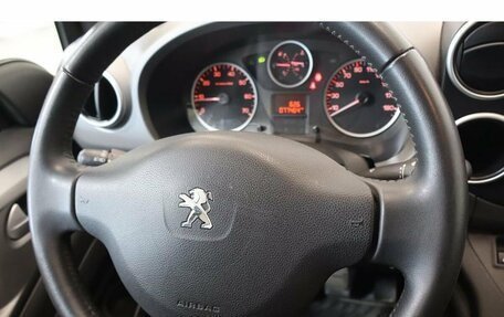 Peugeot Partner II рестайлинг 2, 2017 год, 1 415 000 рублей, 8 фотография