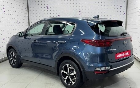 KIA Sportage IV рестайлинг, 2021 год, 2 400 000 рублей, 5 фотография