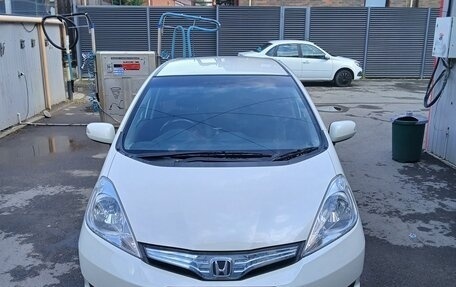 Honda Fit Shuttle I рестайлинг, 2012 год, 940 000 рублей, 3 фотография