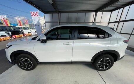 Honda Vezel, 2022 год, 1 626 000 рублей, 4 фотография