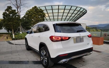 Mercedes-Benz GLA, 2022 год, 2 850 002 рублей, 2 фотография