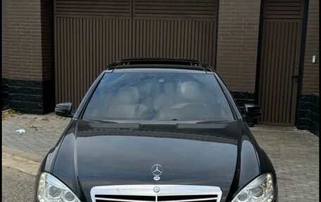 Mercedes-Benz S-Класс, 2013 год, 2 000 000 рублей, 2 фотография
