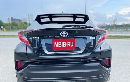 Toyota C-HR I рестайлинг, 2018 год, 2 300 000 рублей, 6 фотография