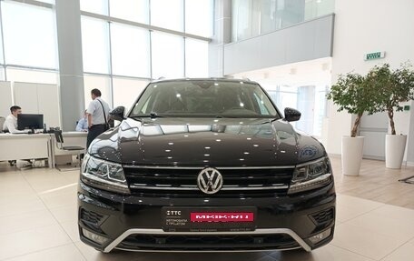 Volkswagen Tiguan II, 2019 год, 2 050 000 рублей, 2 фотография