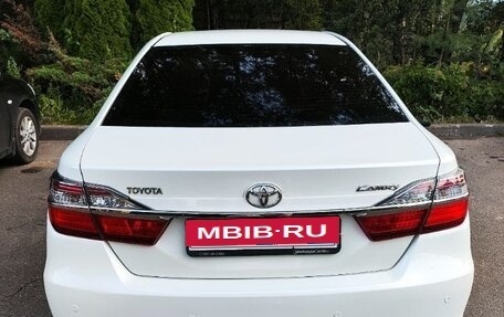 Toyota Camry, 2016 год, 1 850 000 рублей, 3 фотография