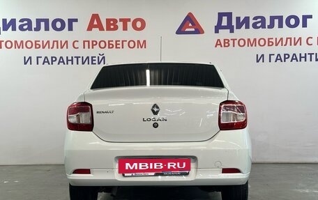 Renault Logan II, 2017 год, 649 000 рублей, 4 фотография