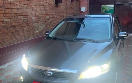 Ford Focus II рестайлинг, 2008 год, 700 000 рублей, 2 фотография