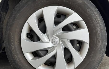 Toyota Yaris, 2022 год, 1 090 000 рублей, 4 фотография