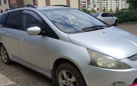 Mitsubishi Grandis, 2006 год, 720 000 рублей, 3 фотография
