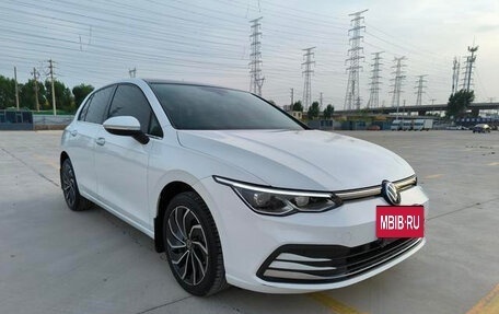 Volkswagen Golf VIII, 2021 год, 1 407 000 рублей, 2 фотография
