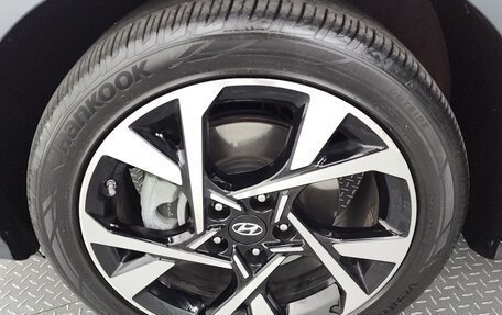 Hyundai Kona I, 2022 год, 1 799 334 рублей, 5 фотография