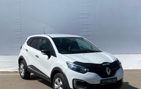 Renault Kaptur I рестайлинг, 2019 год, 1 148 000 рублей, 3 фотография