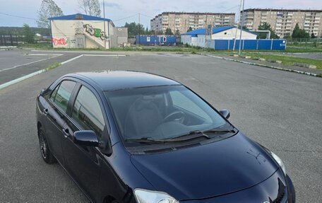 Toyota Yaris III рестайлинг, 2006 год, 750 000 рублей, 4 фотография