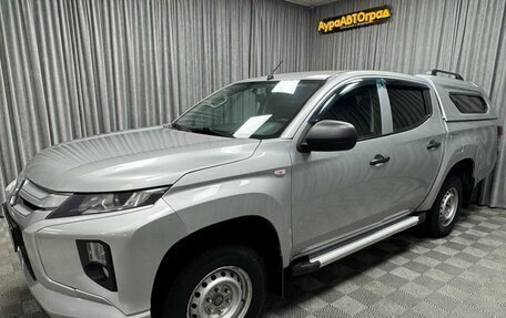 Mitsubishi L200 IV рестайлинг, 2019 год, 1 870 000 рублей, 6 фотография