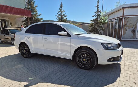 Volkswagen Jetta VI, 2014 год, 1 380 000 рублей, 3 фотография