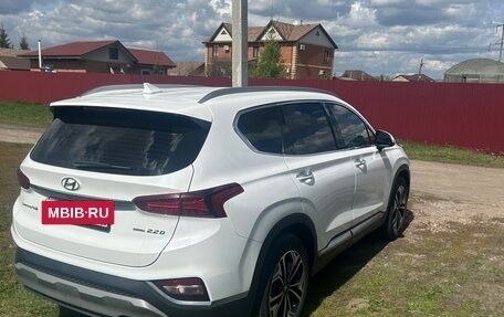 Hyundai Santa Fe IV, 2018 год, 2 890 000 рублей, 3 фотография