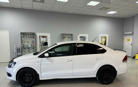 Volkswagen Polo VI (EU Market), 2013 год, 695 000 рублей, 2 фотография