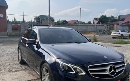 Mercedes-Benz E-Класс, 2013 год, 2 600 000 рублей, 3 фотография