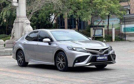 Toyota Camry, 2021 год, 2 290 000 рублей, 3 фотография
