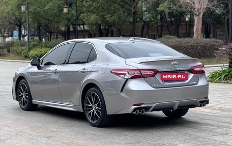 Toyota Camry, 2021 год, 2 290 000 рублей, 5 фотография
