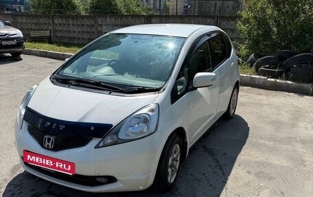Honda Fit III, 2008 год, 490 000 рублей, 2 фотография