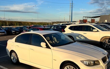 BMW 3 серия, 2011 год, 1 200 000 рублей, 3 фотография
