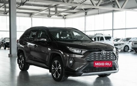 Toyota RAV4, 2020 год, 3 045 000 рублей, 4 фотография