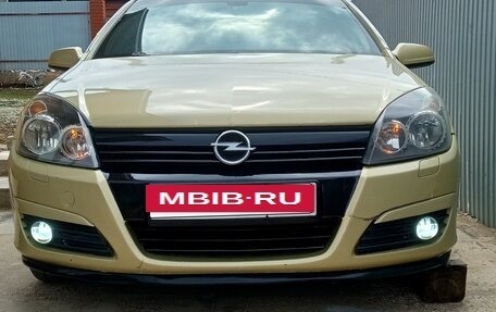 Opel Astra H, 2004 год, 480 000 рублей, 2 фотография